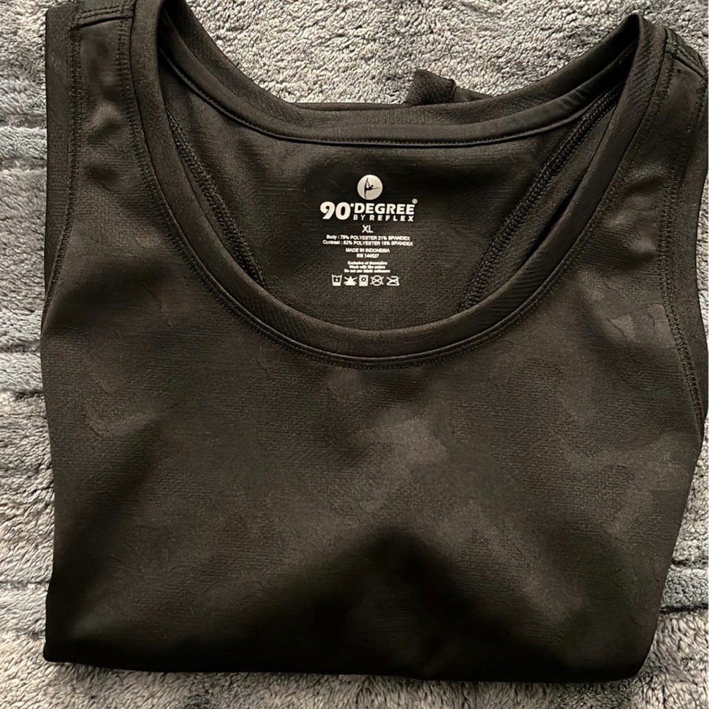 90 Degree by Reflex Womens Fitted V Neck Cropped Tank TopSz:XL